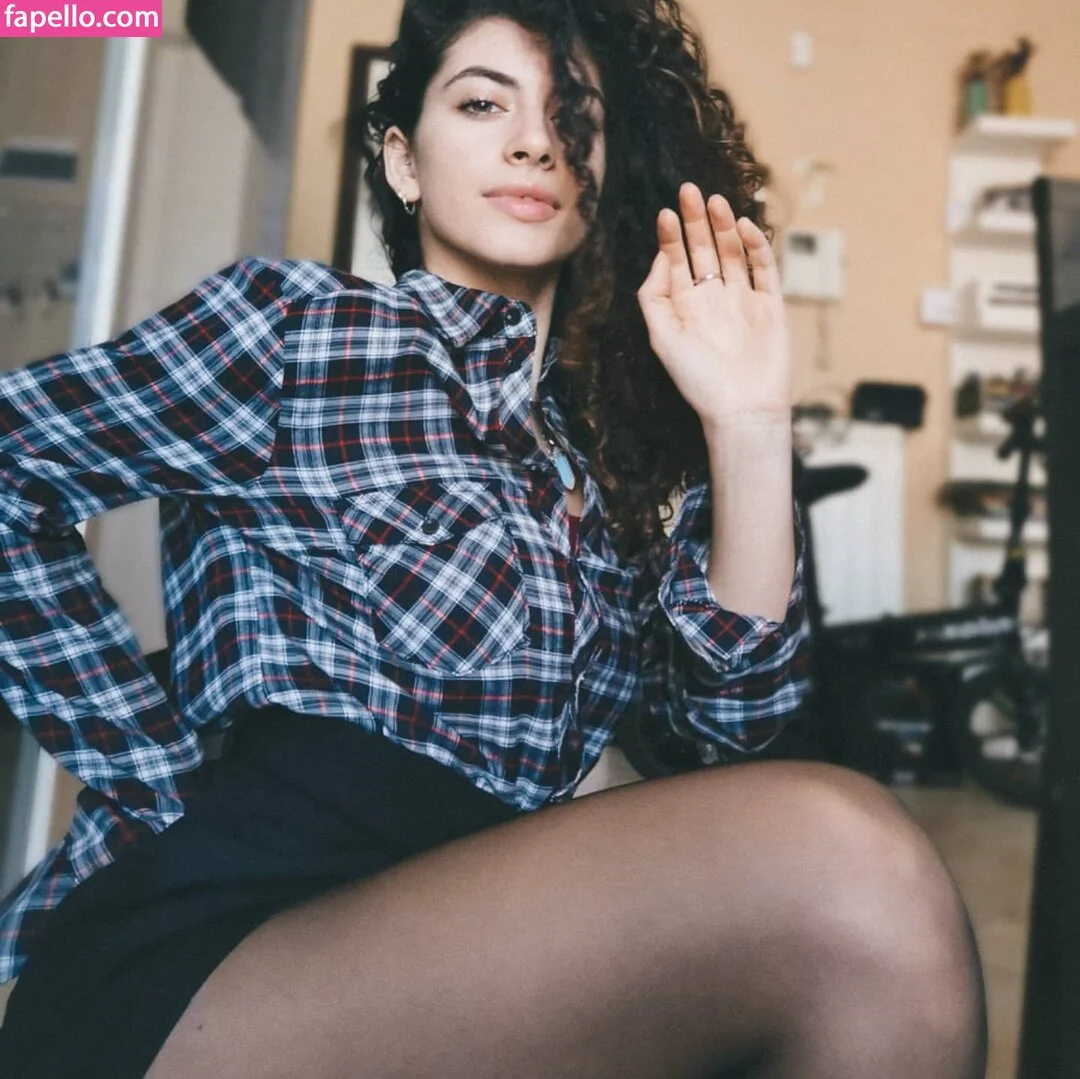 Martina Miticocchio Onlyfans Photo Gallery 