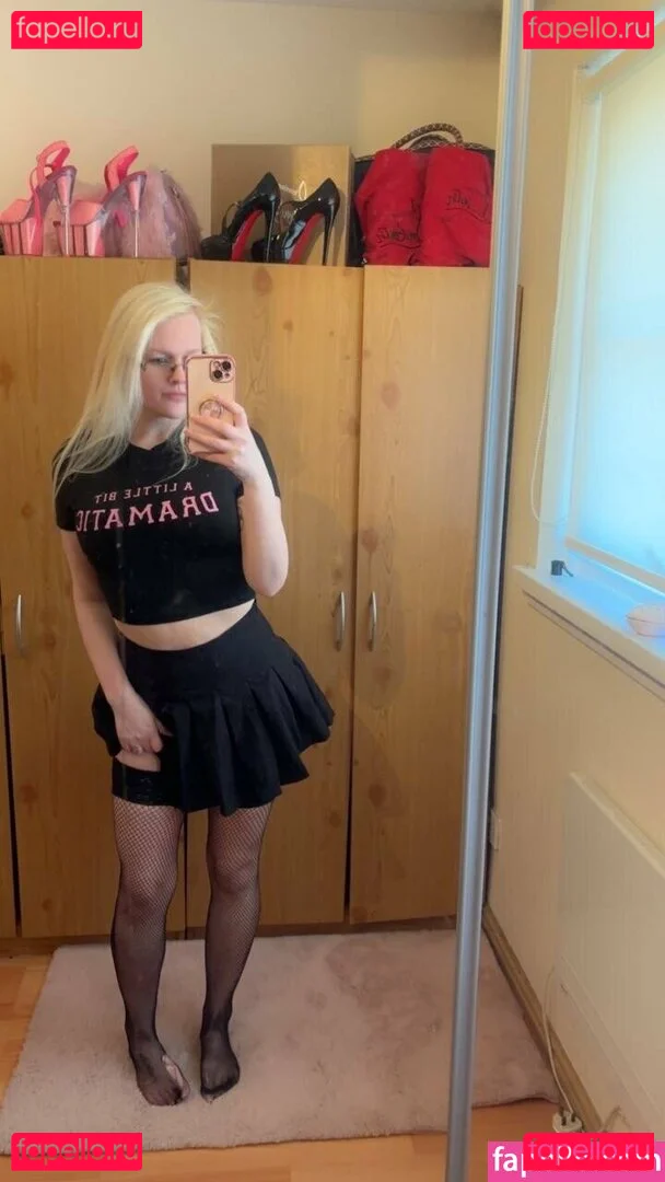 bellachelseafree Onlyfans Photo Gallery 