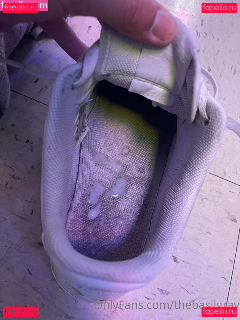 basilgray Onlyfans Photo Gallery 