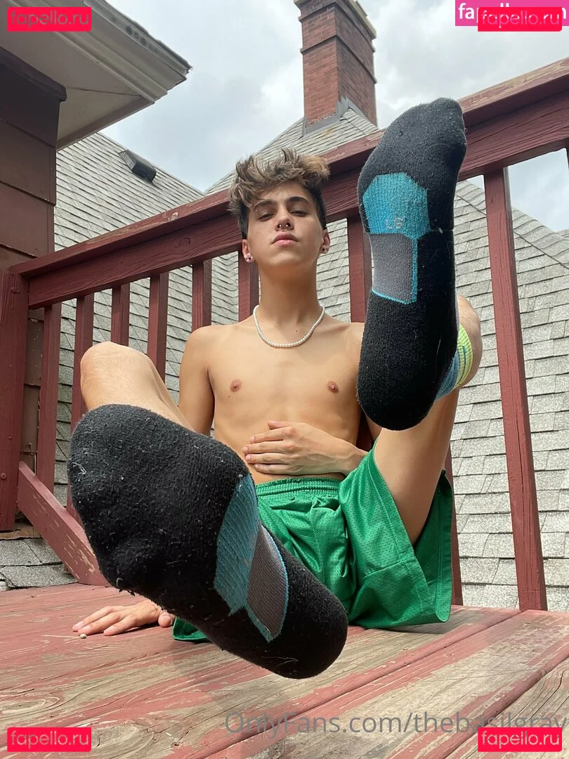 basilgray Onlyfans Photo Gallery 