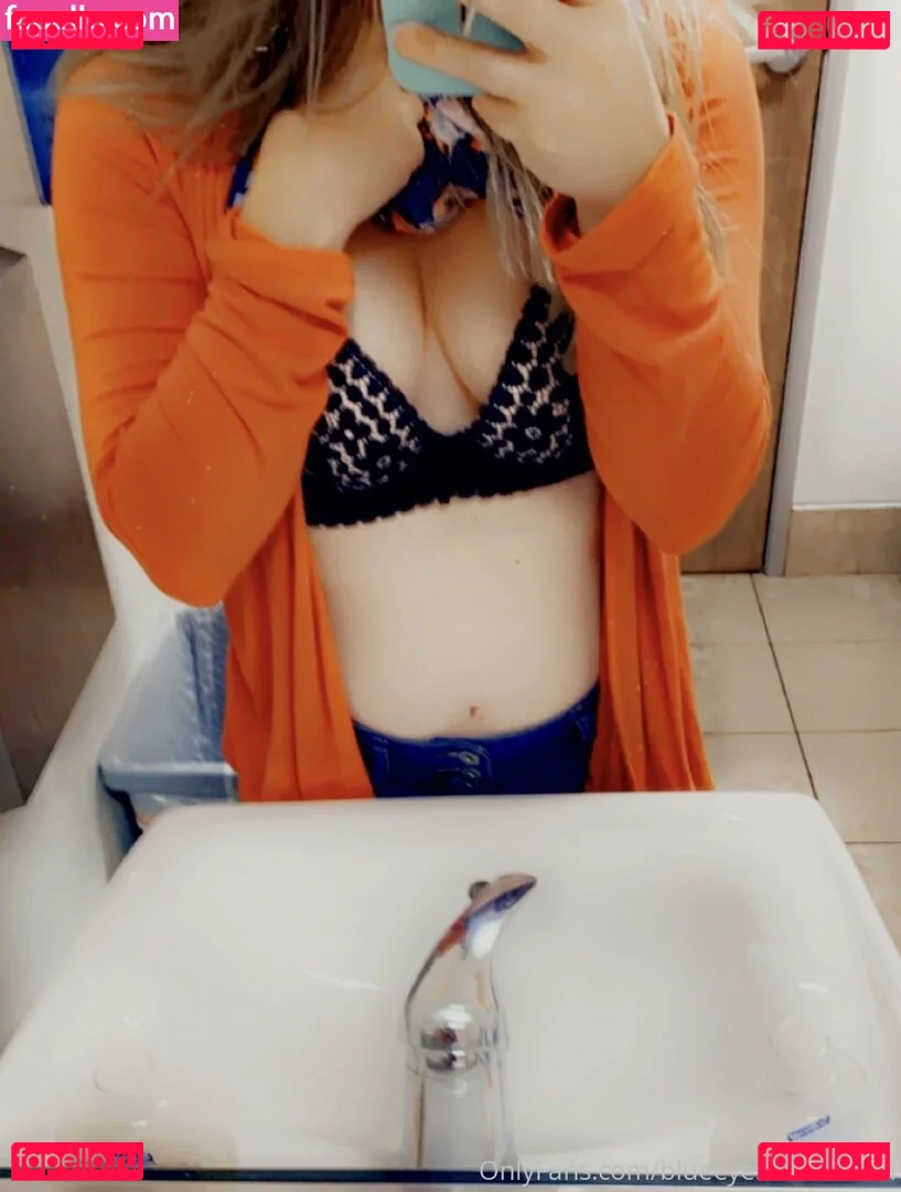 blueeyesbombshell Onlyfans Photo Gallery 