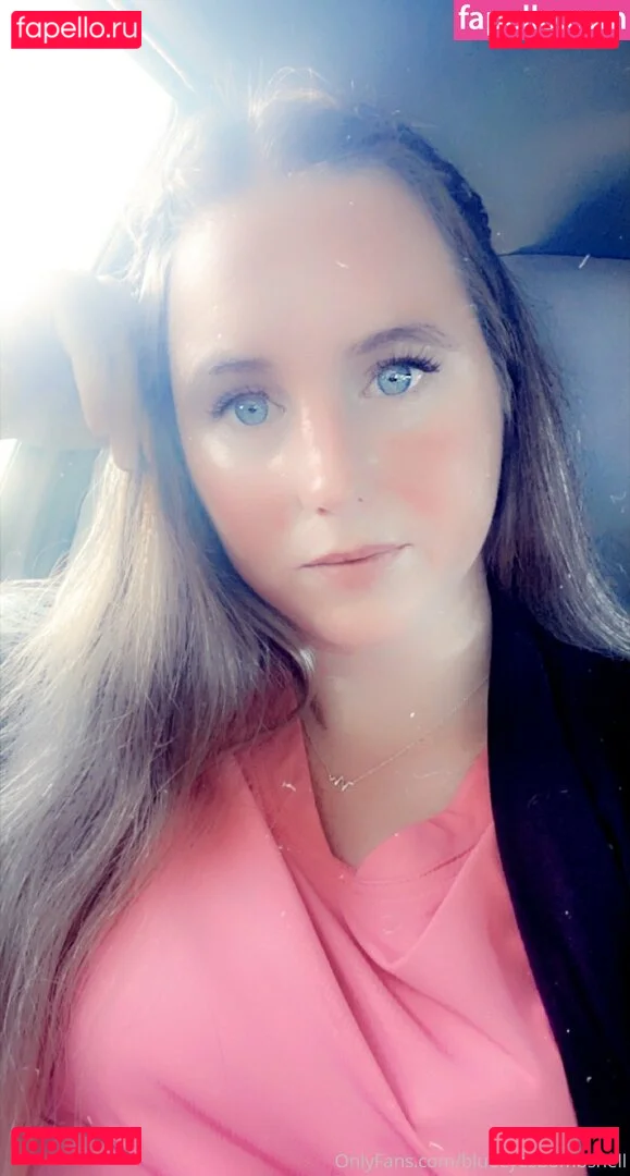 blueeyesbombshell Onlyfans Photo Gallery 