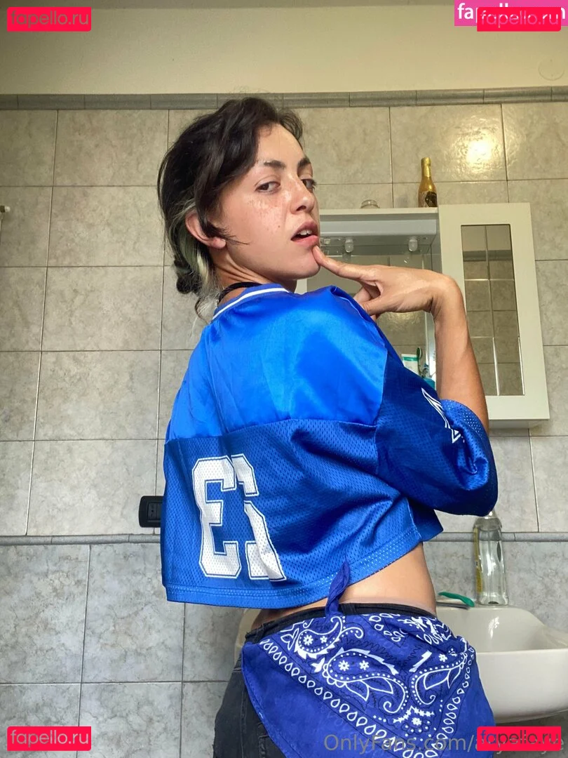 aryafaye Onlyfans Photo Gallery 