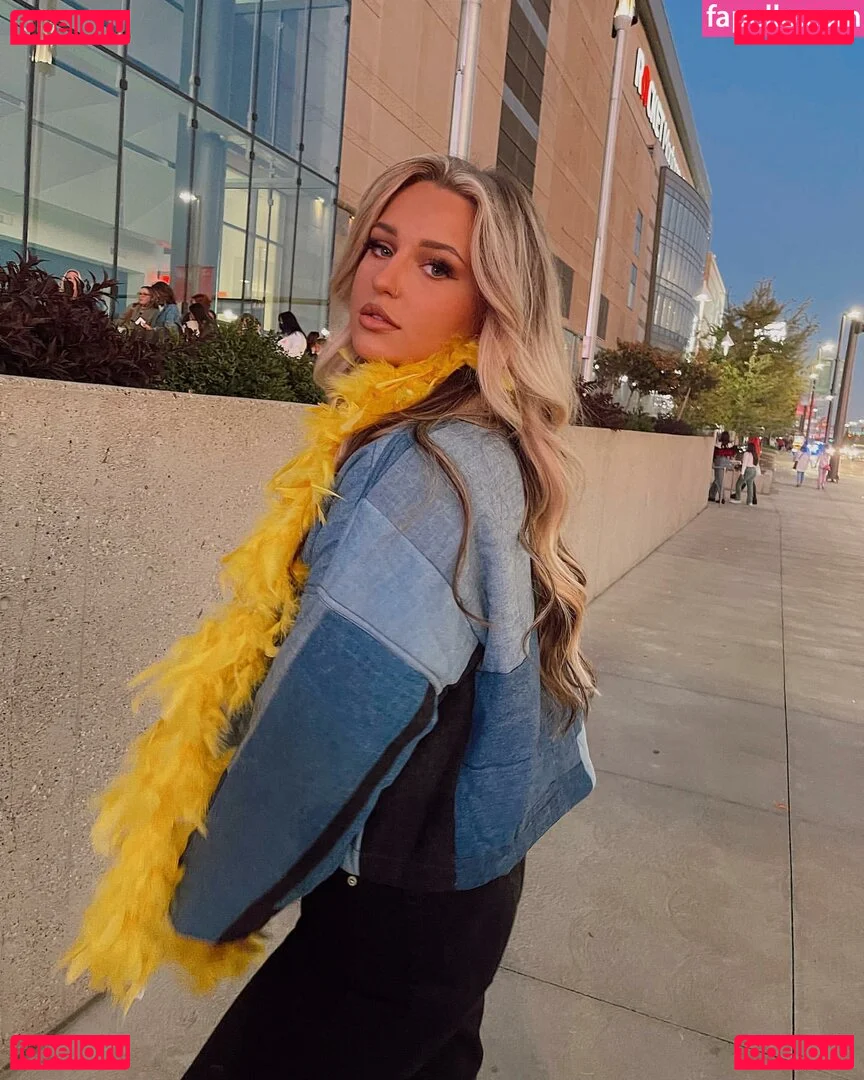 Brylee Onlyfans Photo Gallery 