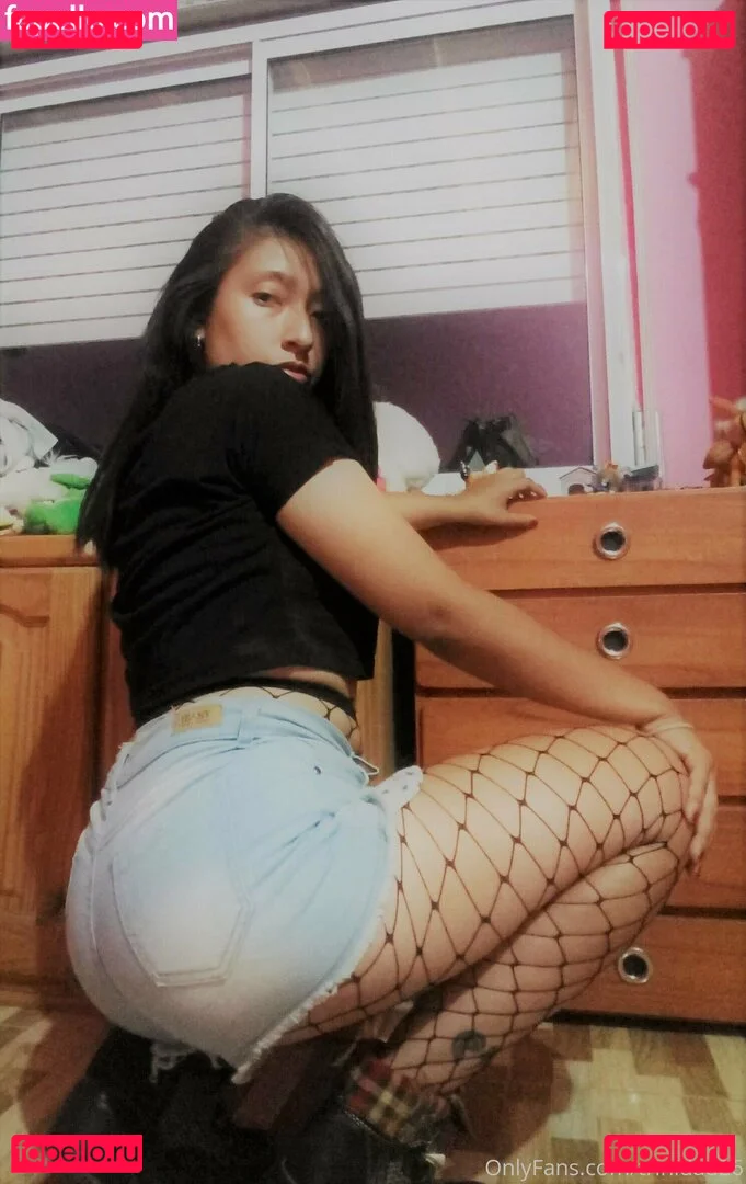 trinidad26 Onlyfans Photo Gallery 