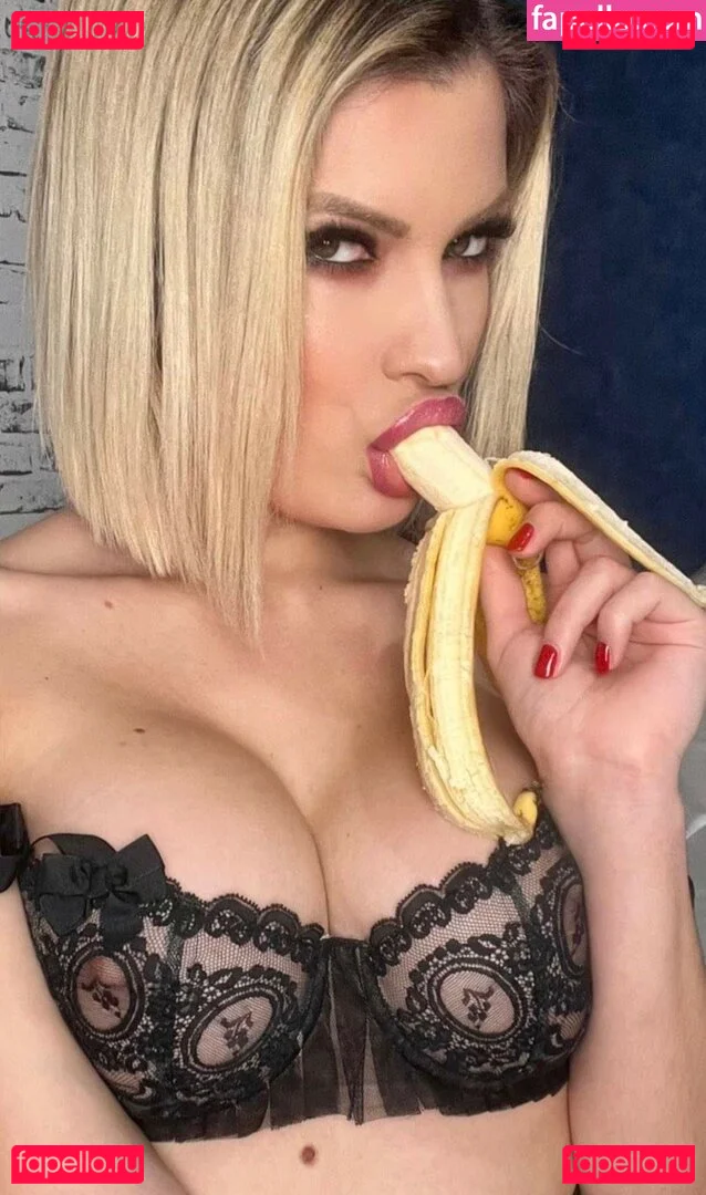 Rose Daniel Onlyfans Photo Gallery 