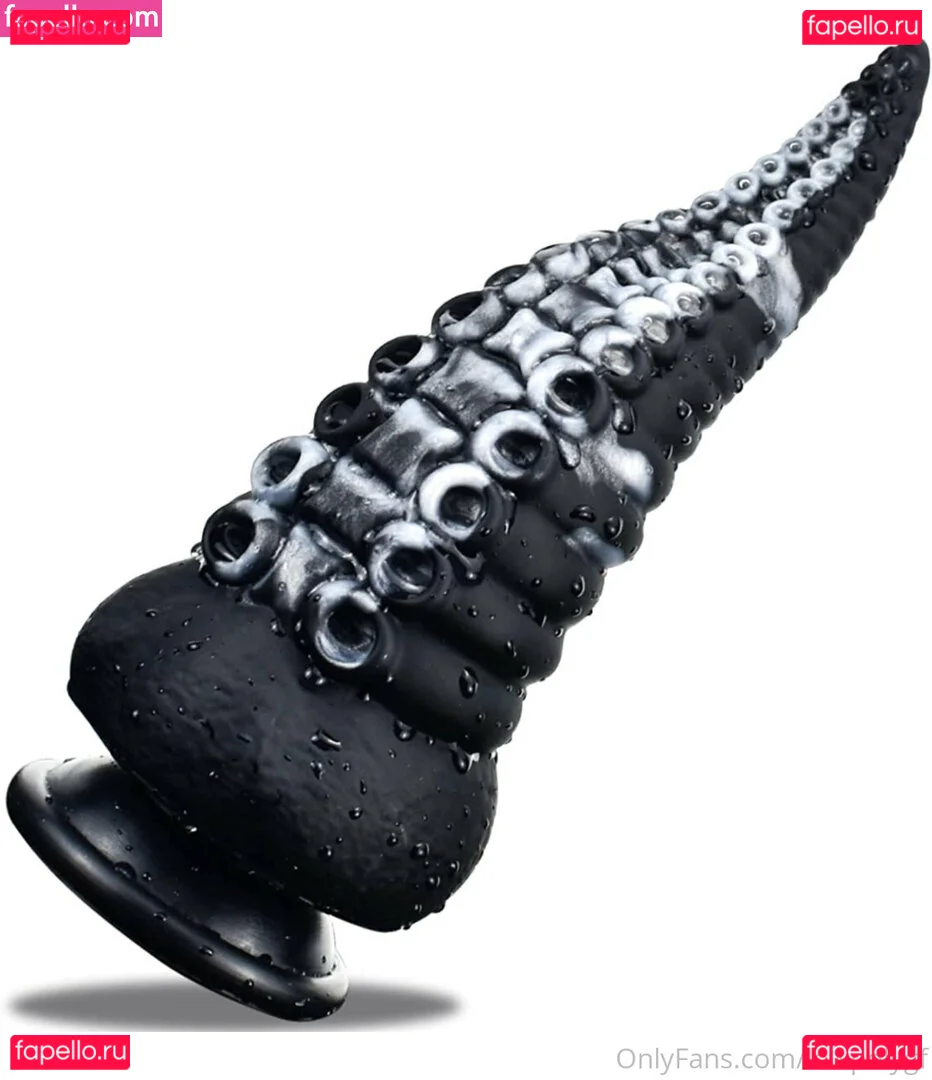 lowpolygf Onlyfans Photo Gallery 