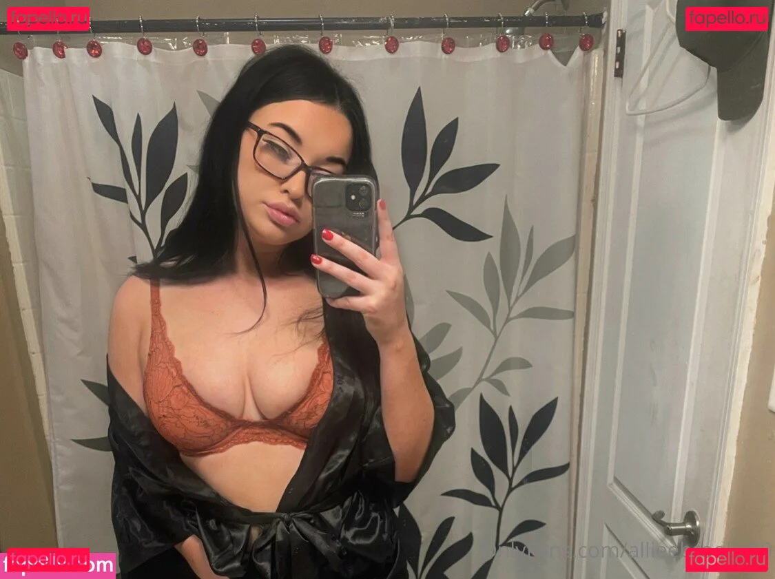 Allieebrooke69 Onlyfans Photo Gallery 