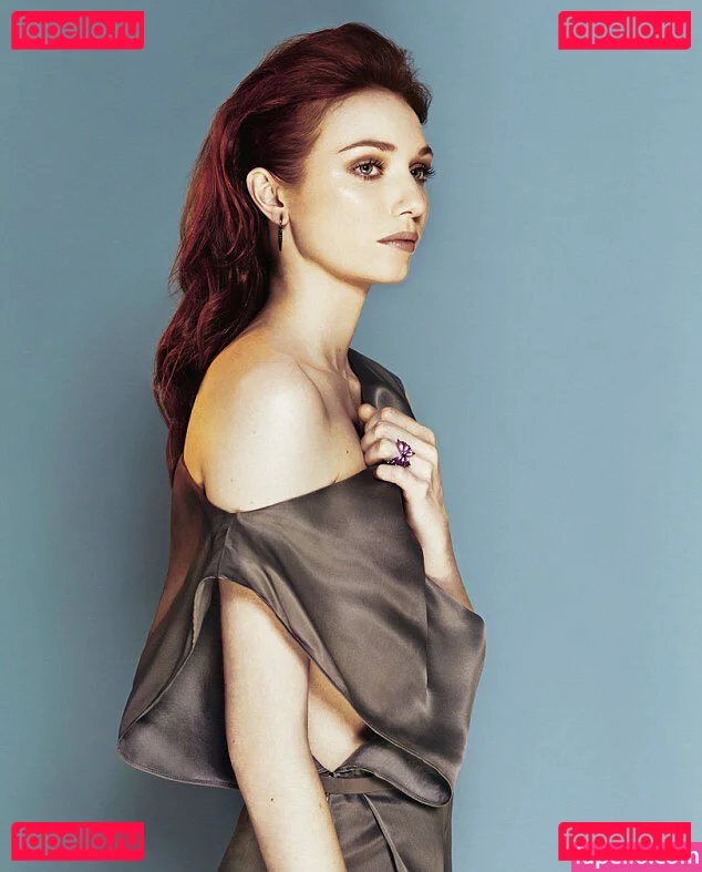 Eleanor Tomlinson Onlyfans Photo Gallery 