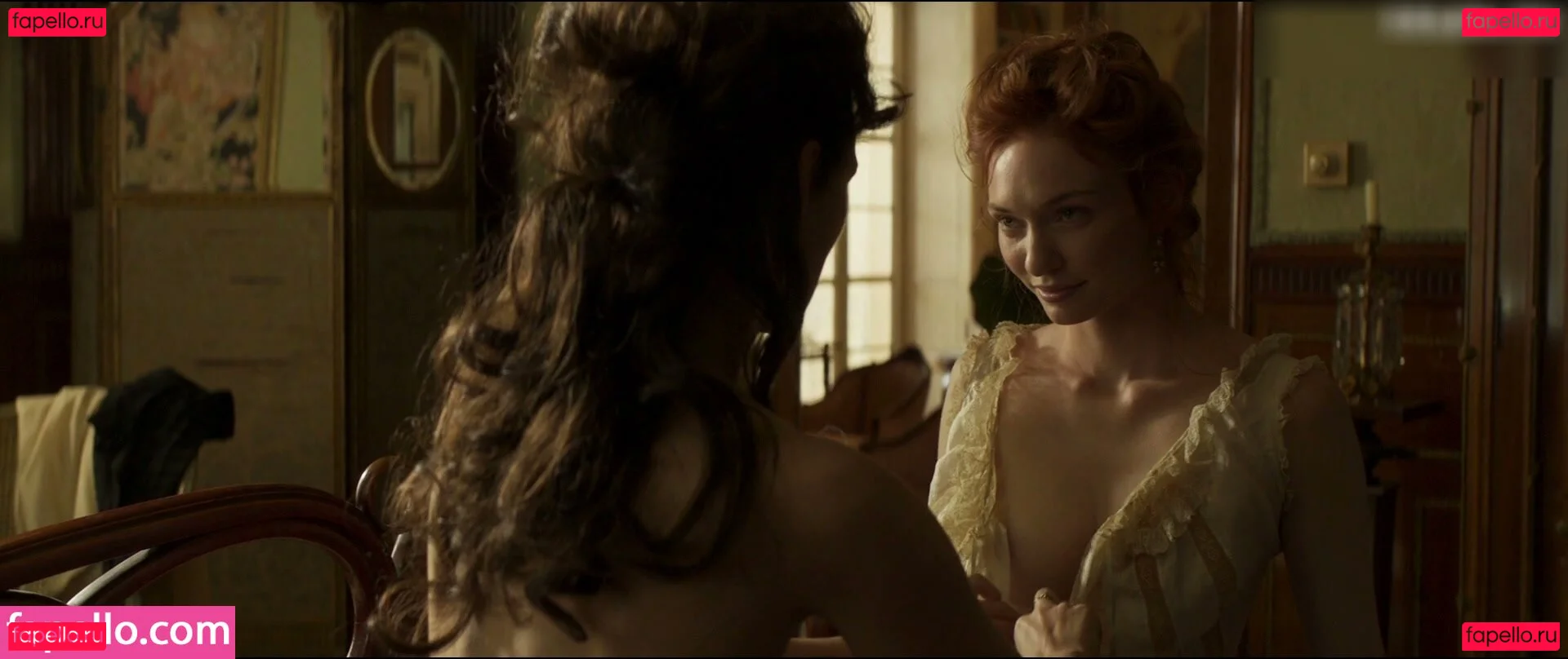 Eleanor Tomlinson Onlyfans Photo Gallery 