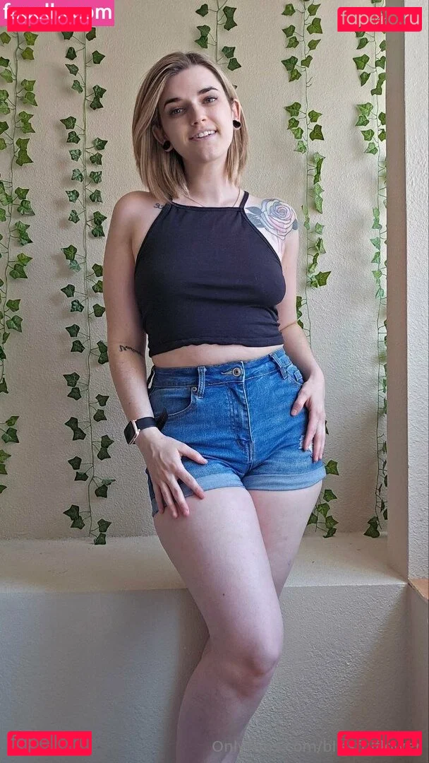 blissfulflower Onlyfans Photo Gallery 