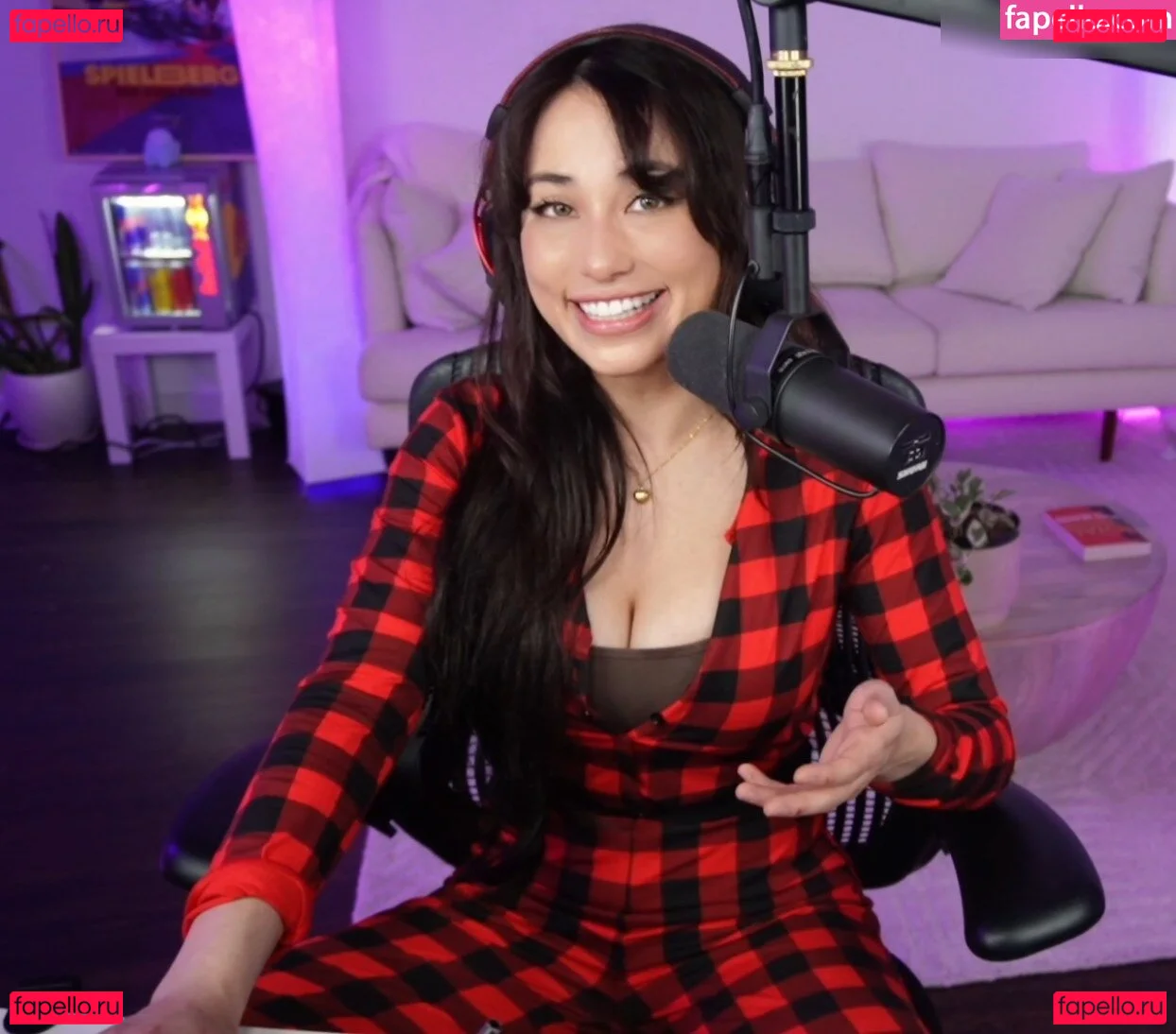 f1elly Onlyfans Photo Gallery 