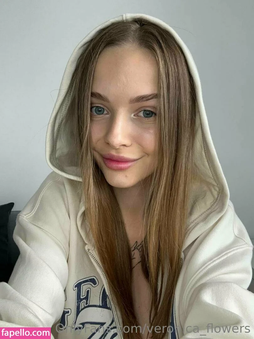 veronica_flowers Onlyfans Photo Gallery 
