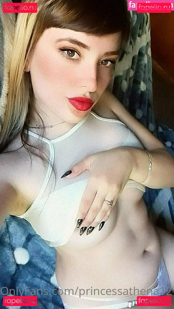 princessathena12 Onlyfans Photo Gallery 