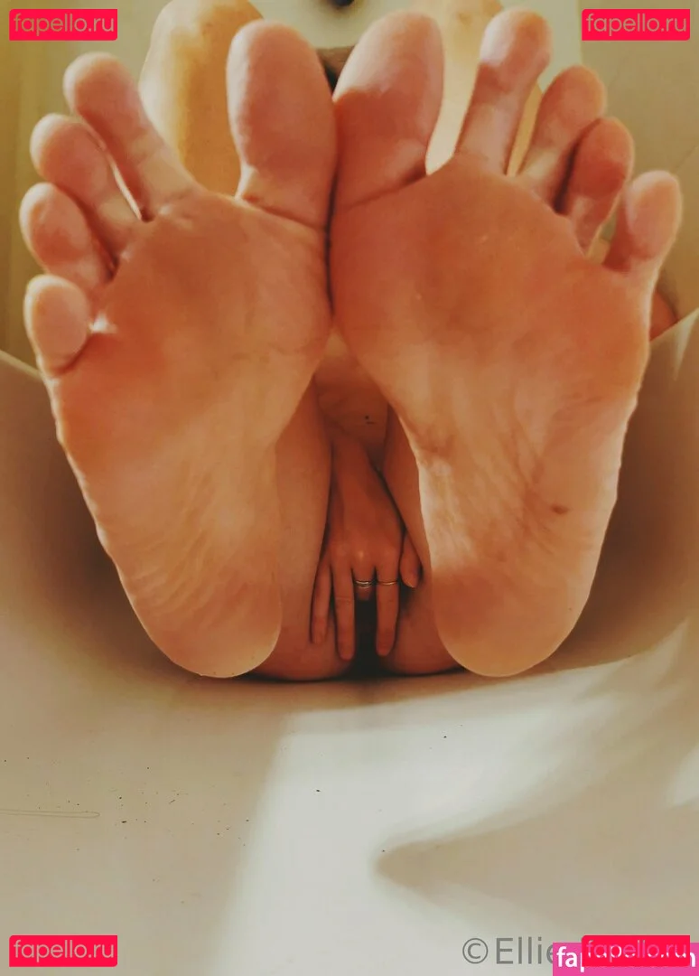 batton Onlyfans Photo Gallery 