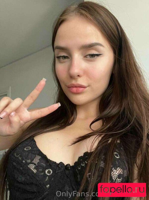 ellennelson Onlyfans Photo Gallery 