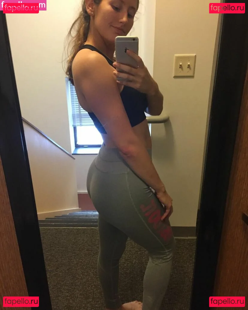 Tara Hansen Onlyfans Photo Gallery 