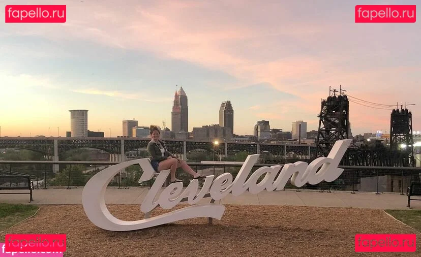 Tara Hansen Onlyfans Photo Gallery 