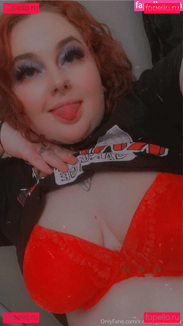 x.squid.baby.x Onlyfans Photo Gallery 