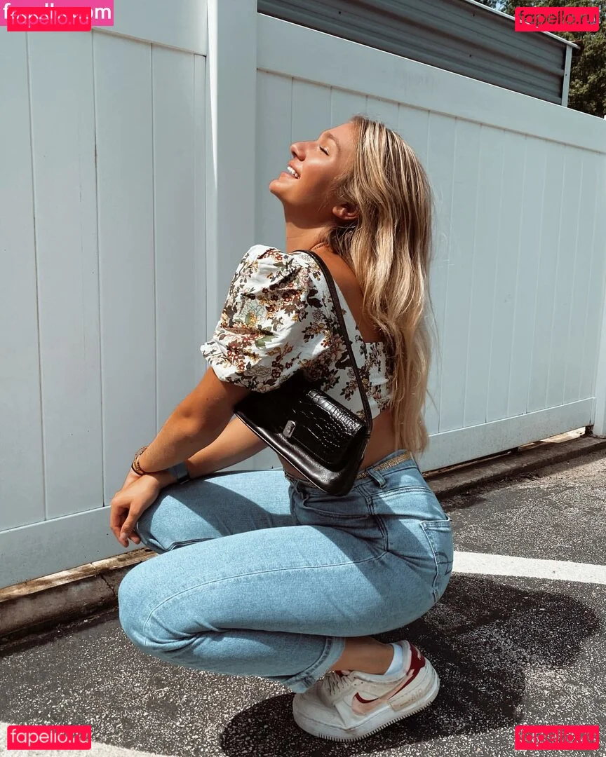 Skyler Lesslie Onlyfans Photo Gallery 