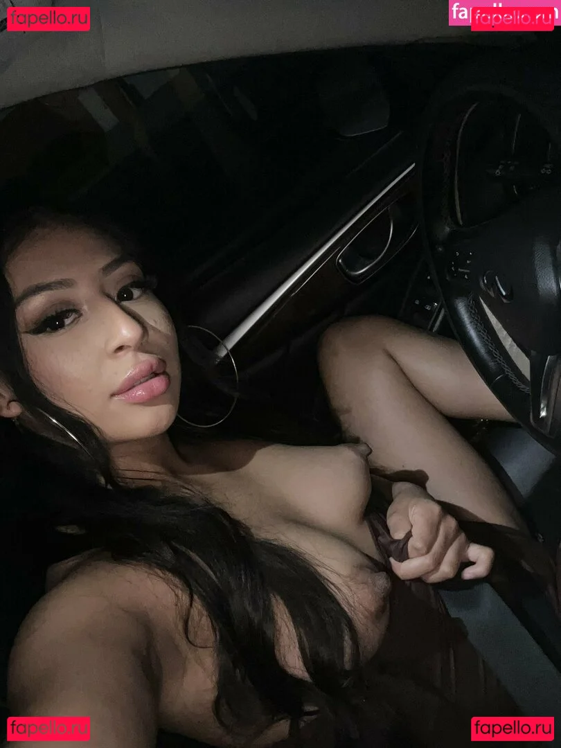 Binky Beaz Onlyfans Photo Gallery 