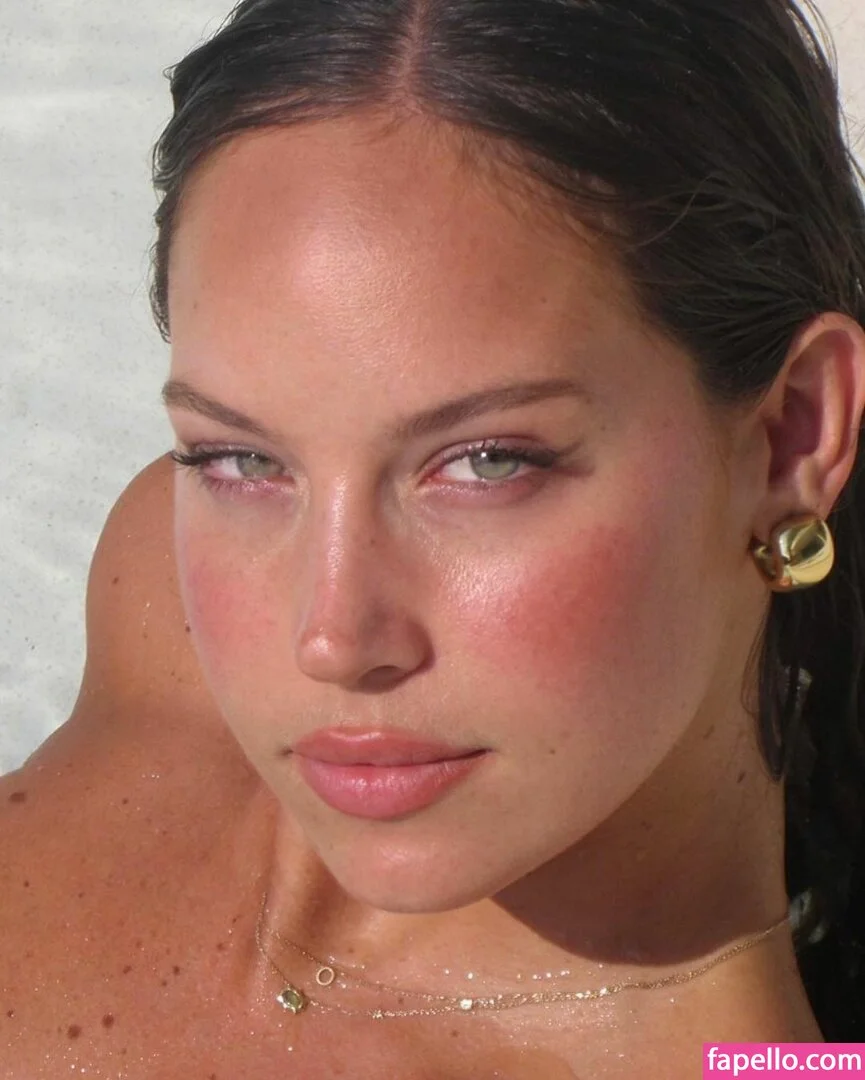 Olivia Mathers Onlyfans Photo Gallery 