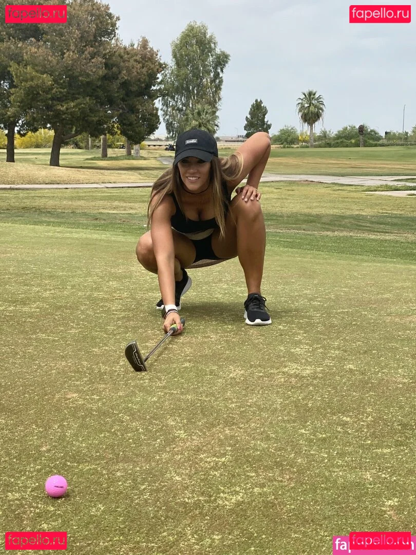 PrincessConsuela Onlyfans Photo Gallery 