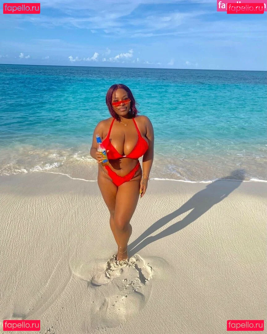 msolurin Onlyfans Photo Gallery 