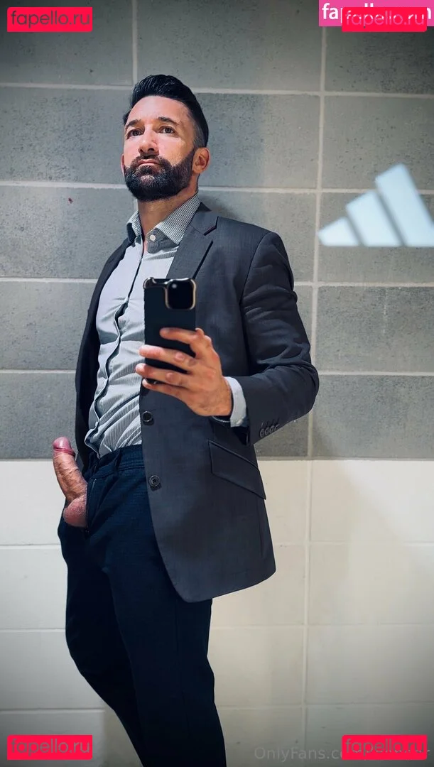 leobear Onlyfans Photo Gallery 