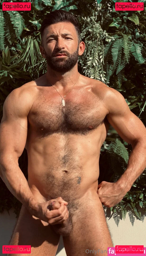 leobear Onlyfans Photo Gallery 