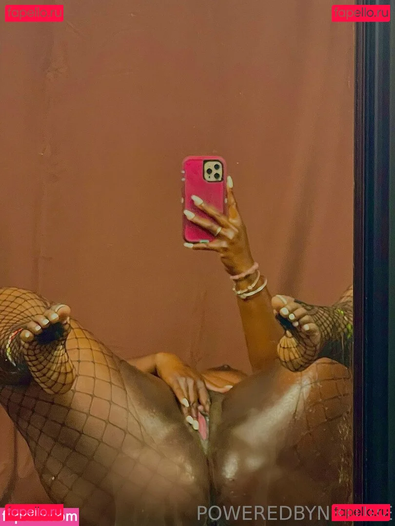 PoweredbyN8ture Onlyfans Photo Gallery 