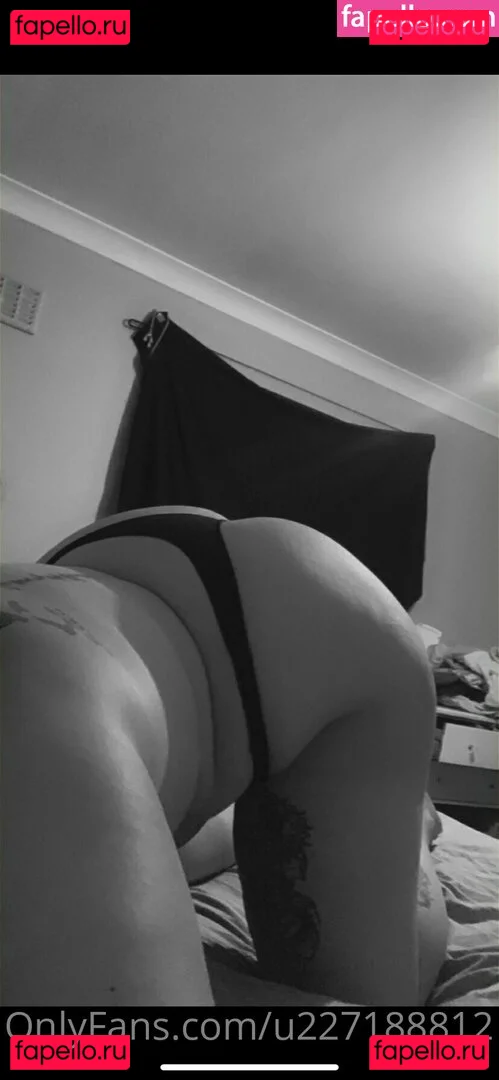 u227188812 Onlyfans Photo Gallery 