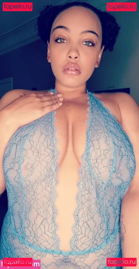 yettajobrown Onlyfans Photo Gallery 