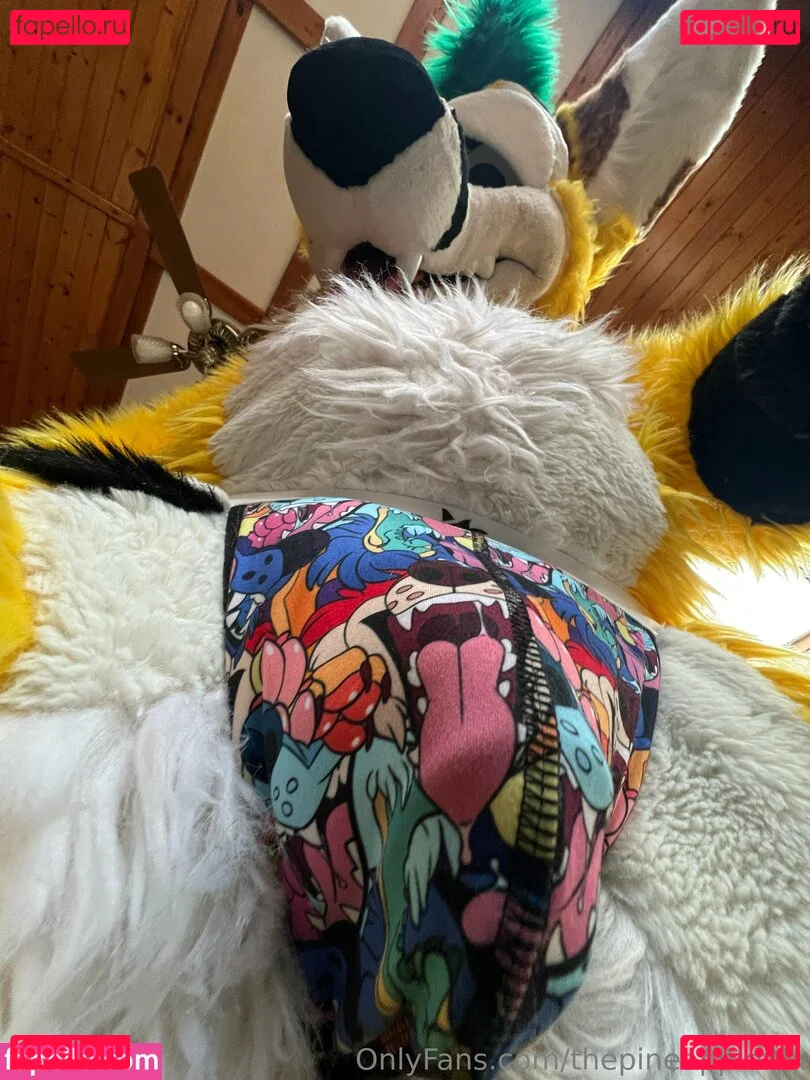 thepineapplefox Onlyfans Photo Gallery 