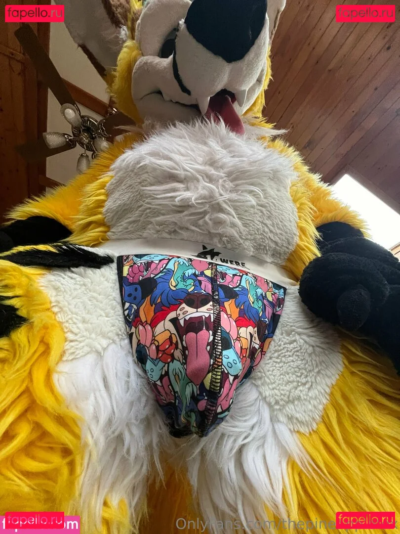 thepineapplefox Onlyfans Photo Gallery 
