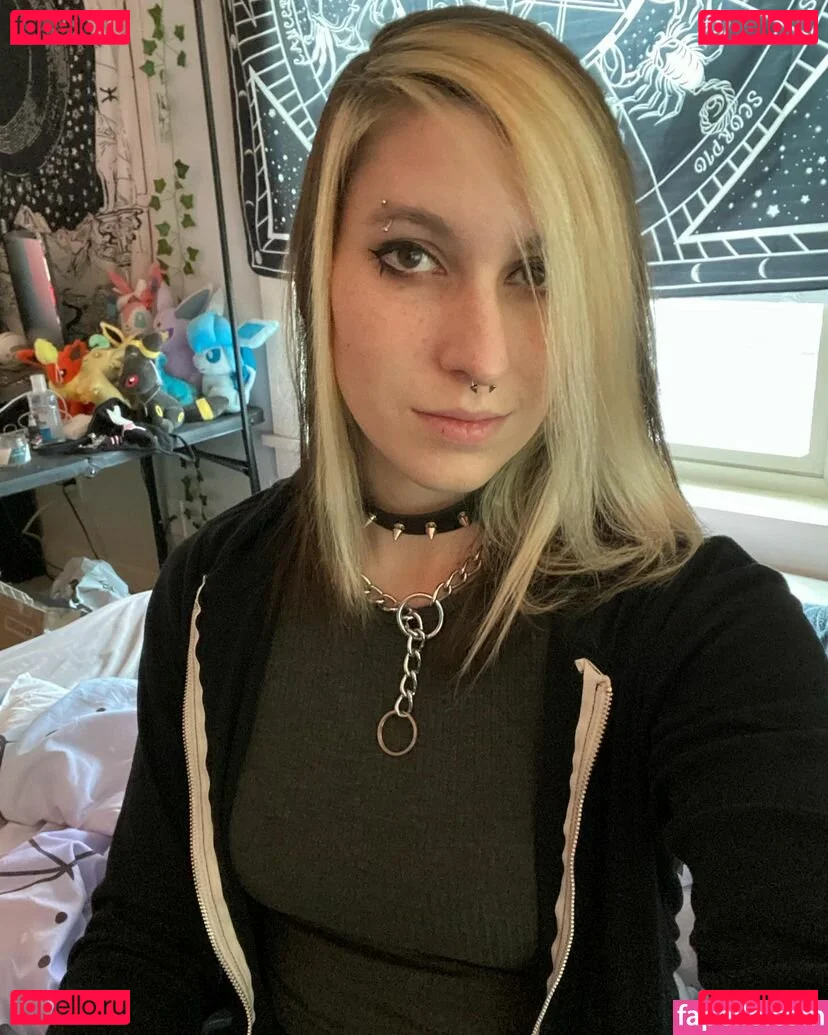 Devi Dionne Onlyfans Photo Gallery 