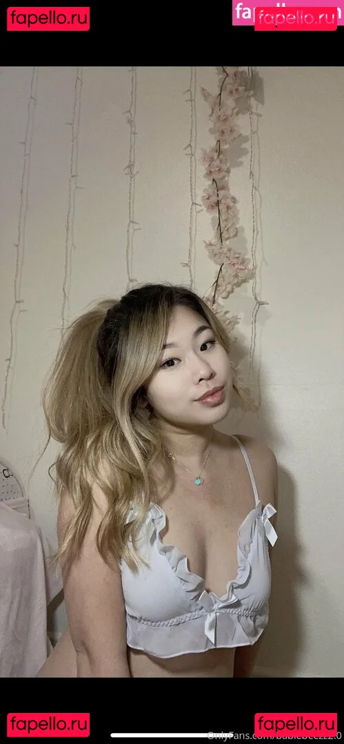 babiebeezz2.0 Onlyfans Photo Gallery 