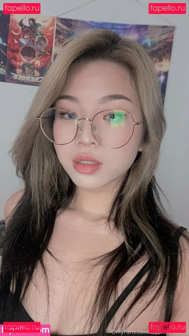 babiebeezz2.0 Onlyfans Photo Gallery 