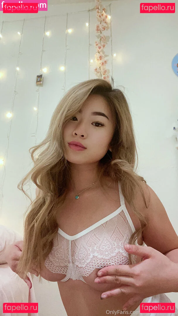 babiebeezz2.0 Onlyfans Photo Gallery 