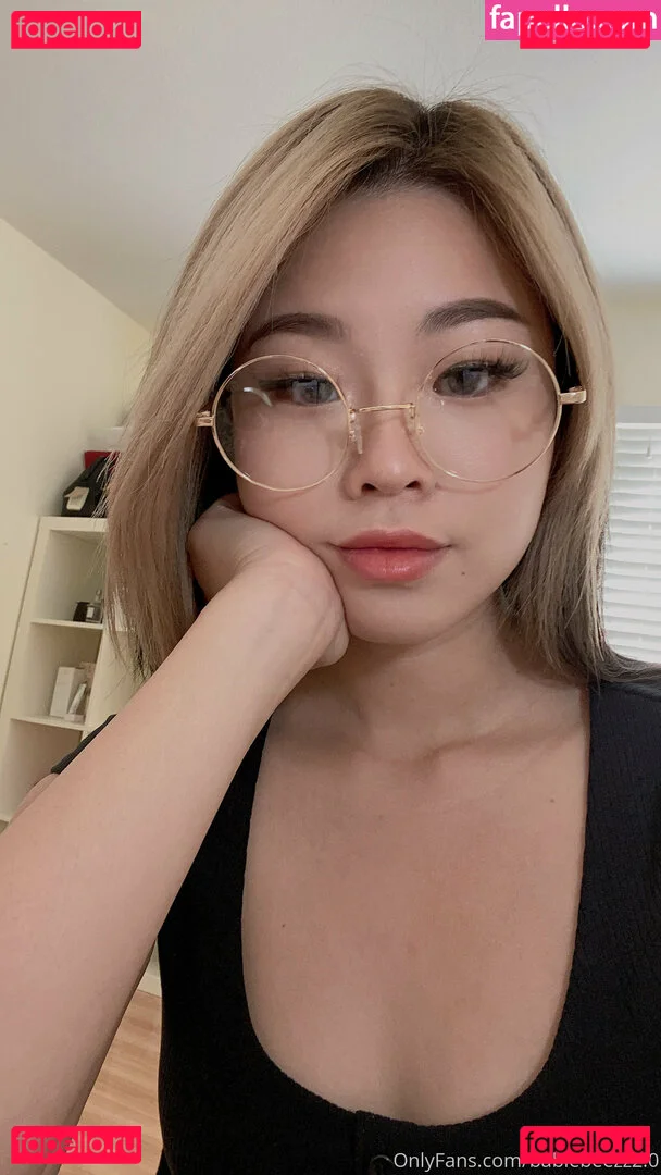 babiebeezz2.0 Onlyfans Photo Gallery 