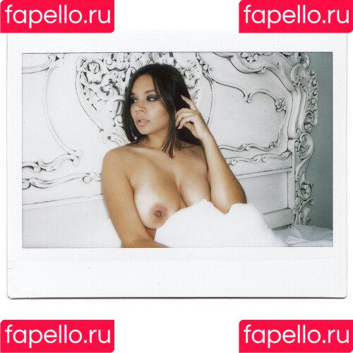 L.Shima Onlyfans Photo Gallery 