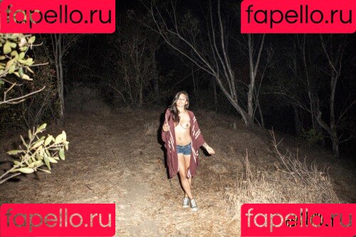 L.Shima Onlyfans Photo Gallery 