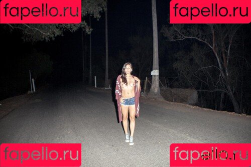 L.Shima Onlyfans Photo Gallery 