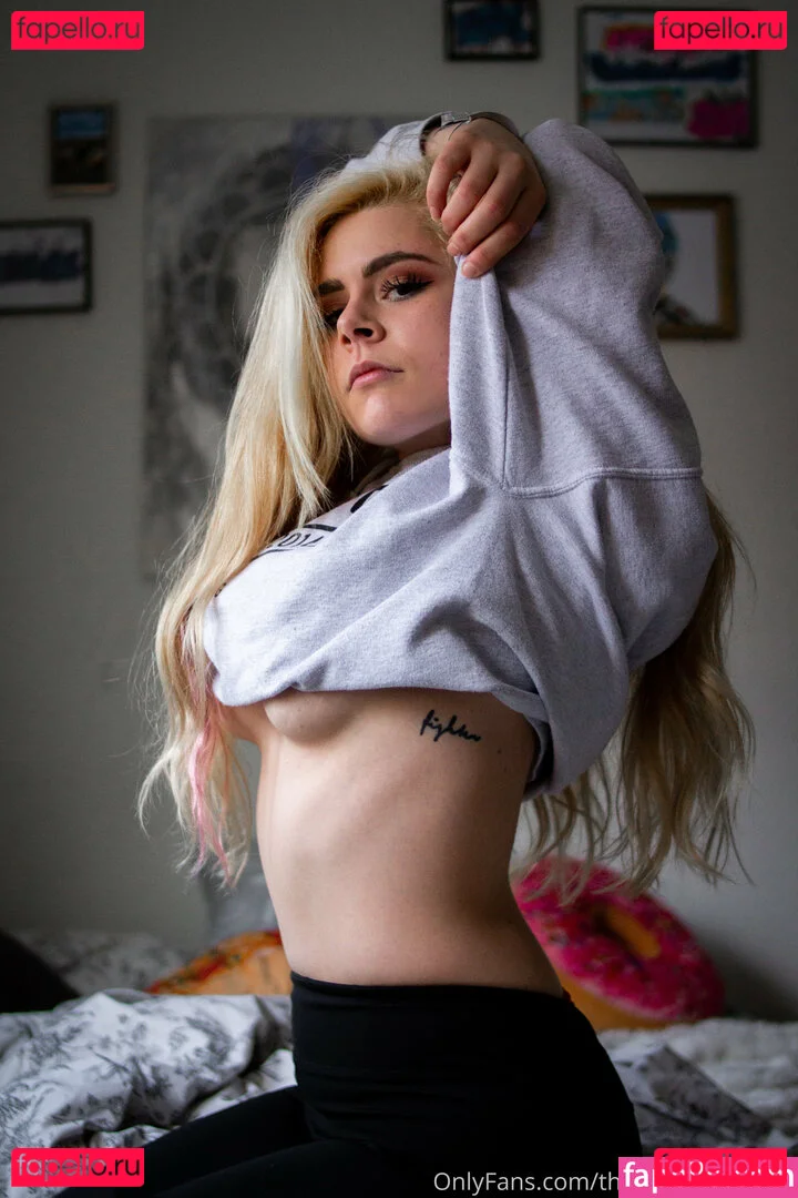 Therealheadcircus Onlyfans Photo Gallery 