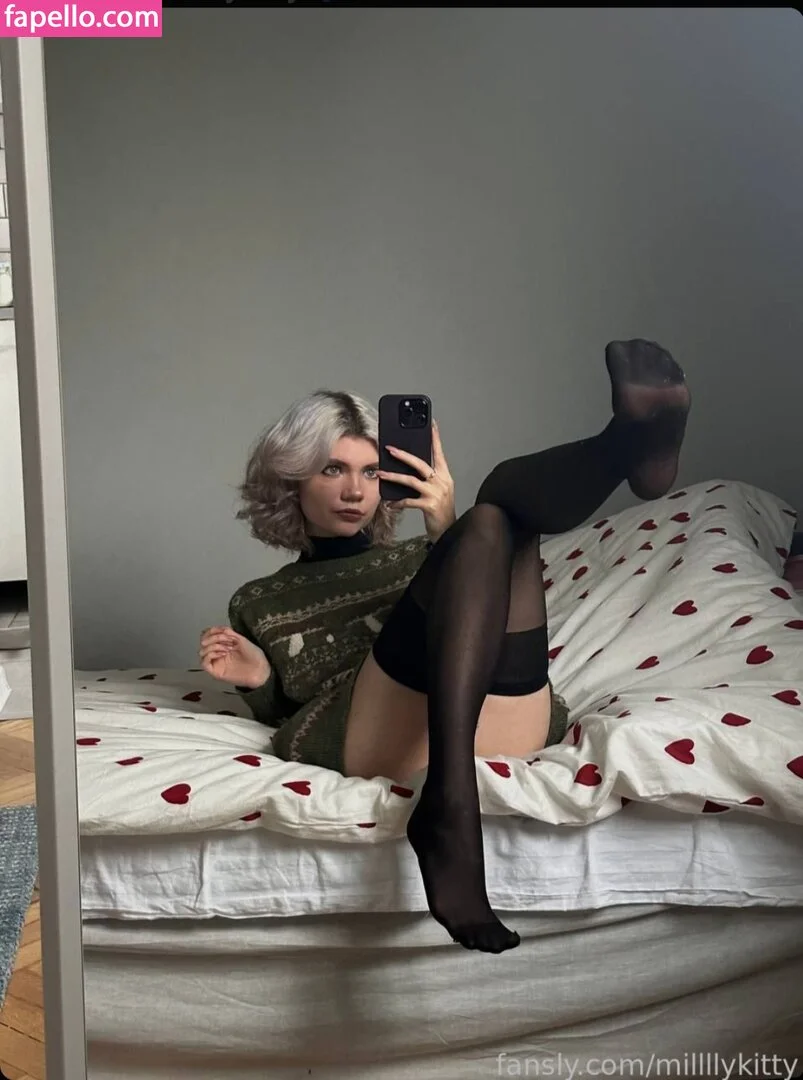 millllykitty Onlyfans Photo Gallery 