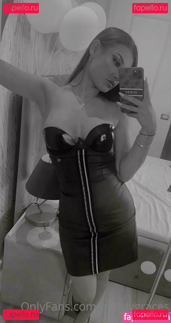 mindygraces Onlyfans Photo Gallery 