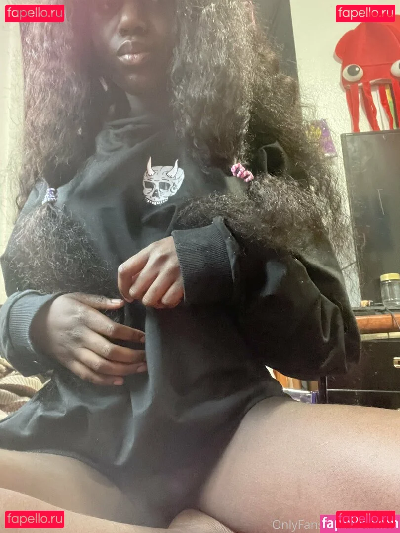 jam.bee Onlyfans Photo Gallery 