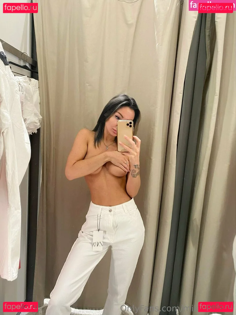 milana_foxy Onlyfans Photo Gallery 