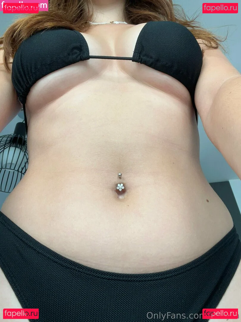 nasyta Onlyfans Photo Gallery 