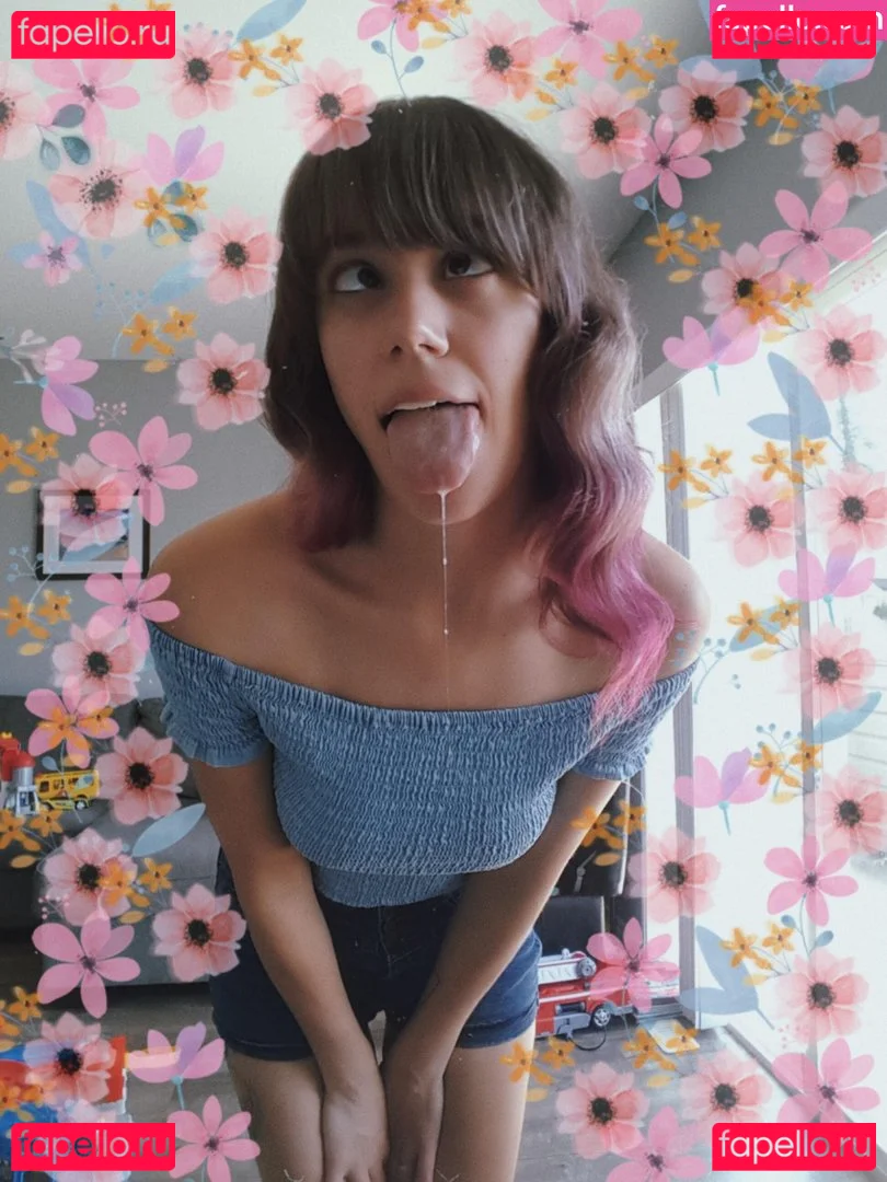 Yanderekamii Onlyfans Photo Gallery 